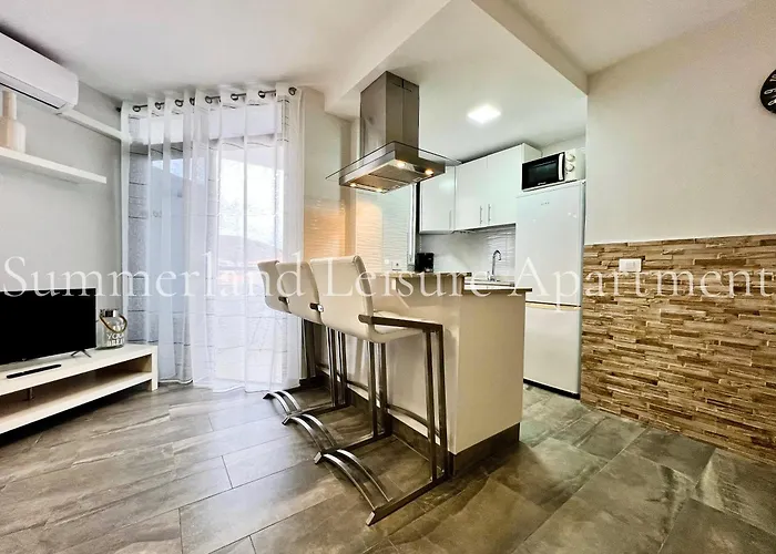 Summerland Leisure * לוס כריסטיאנוס